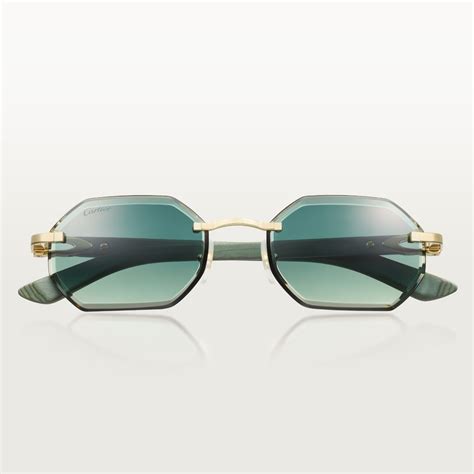 Sunglasses with Elongated C de Cartier motif